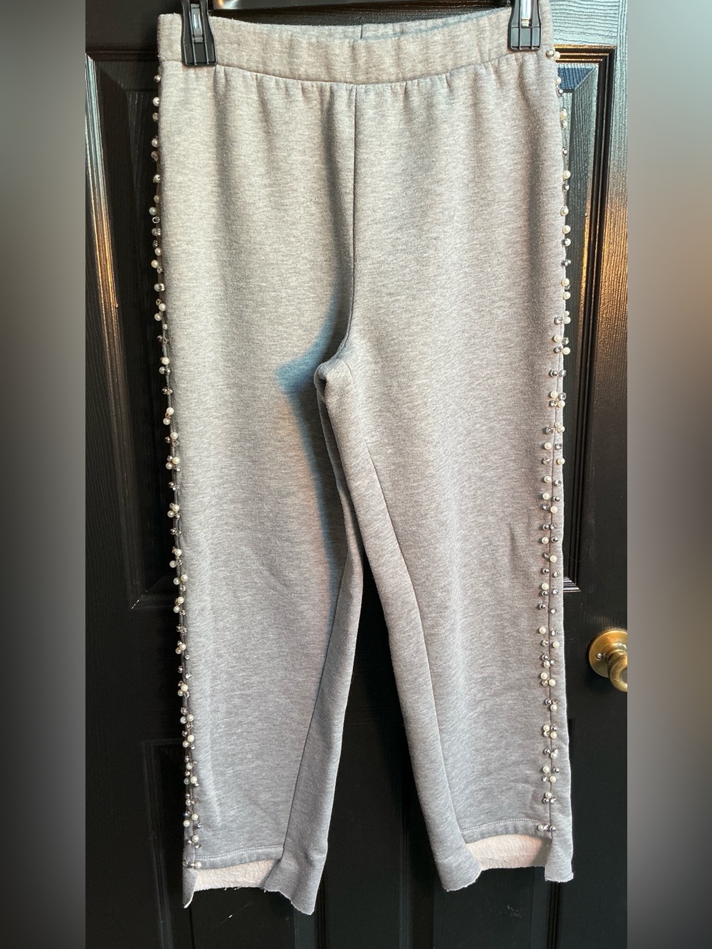 Lea & Viola Light Gray Pearl-Trim Joggers